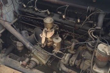 GNK87 Milan engine.JPG