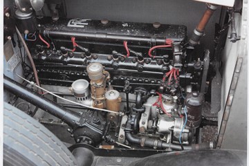 GMJ33 Engine