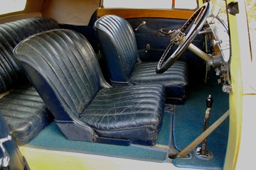 GAJ 6 Interior