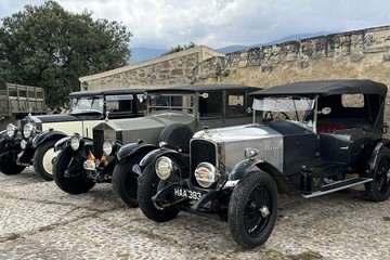 The Mutters' Fine 1926 Vauxhall 30 98