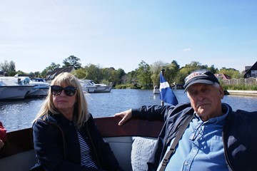 033 On The Broads
