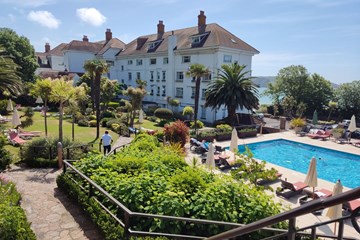 1A St Brelade Bay Hotel Garden
